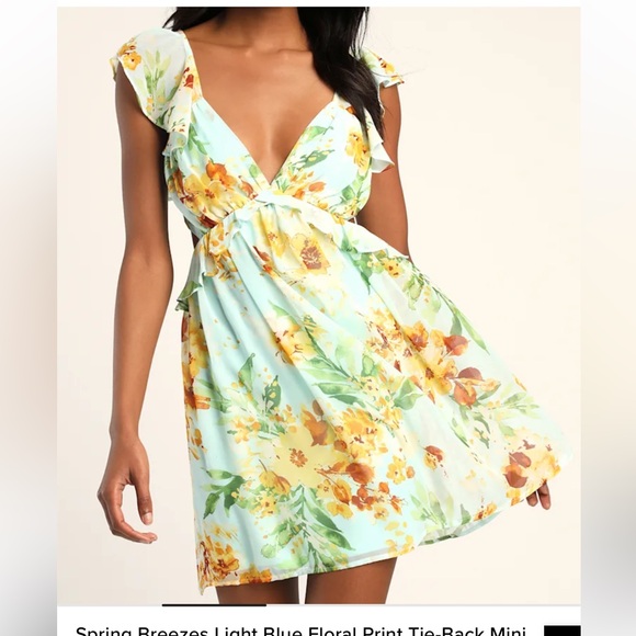 Floral mini dress with back cutout - Picture 5 of 6